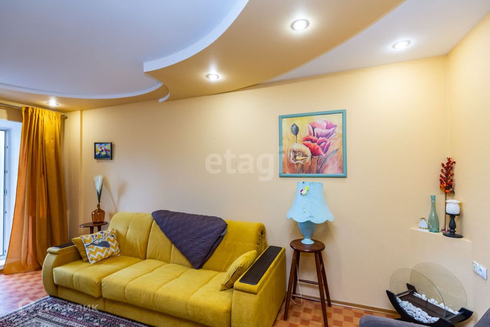 Продаётся 4-комнатная квартира, 87.2 м²