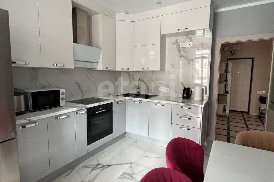 Продаётся 2-комнатная квартира, 69 м²