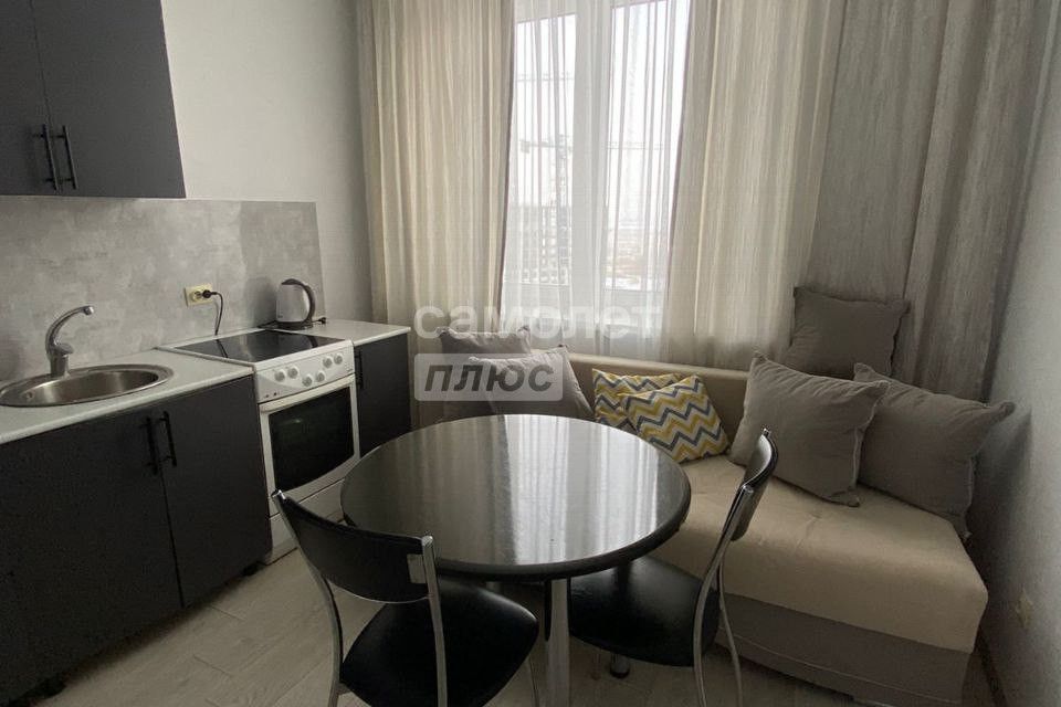 Продаётся 1-комнатная квартира, 36 м²