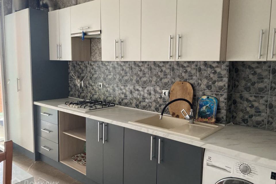 Продаётся 1-комнатная квартира, 32.6 м²