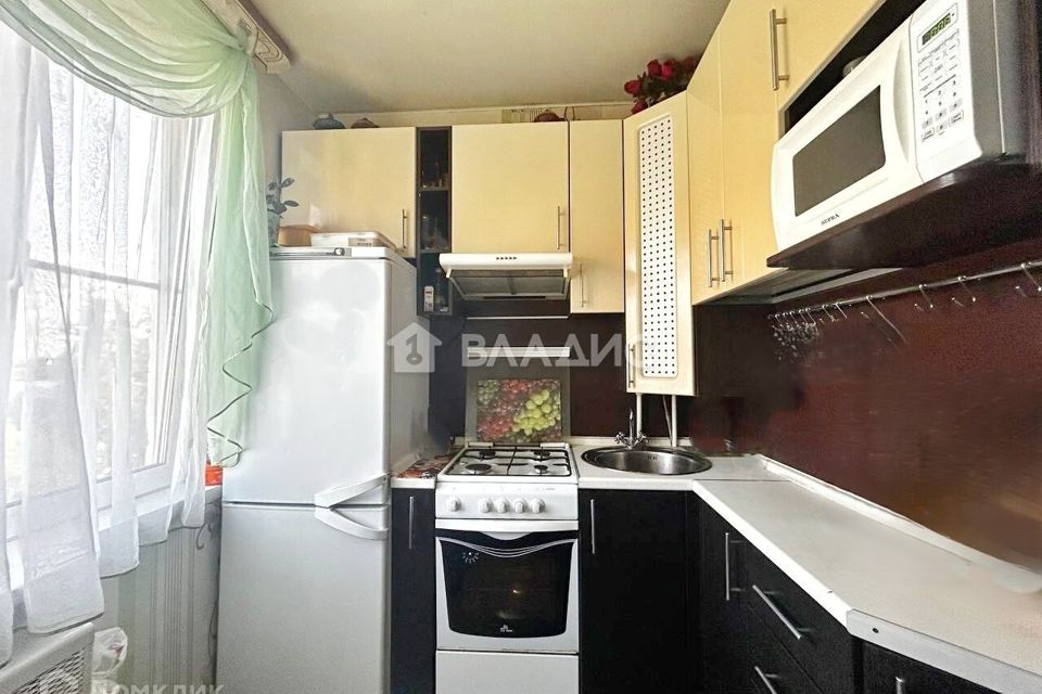 Продаётся 3-комнатная квартира, 61.9 м²