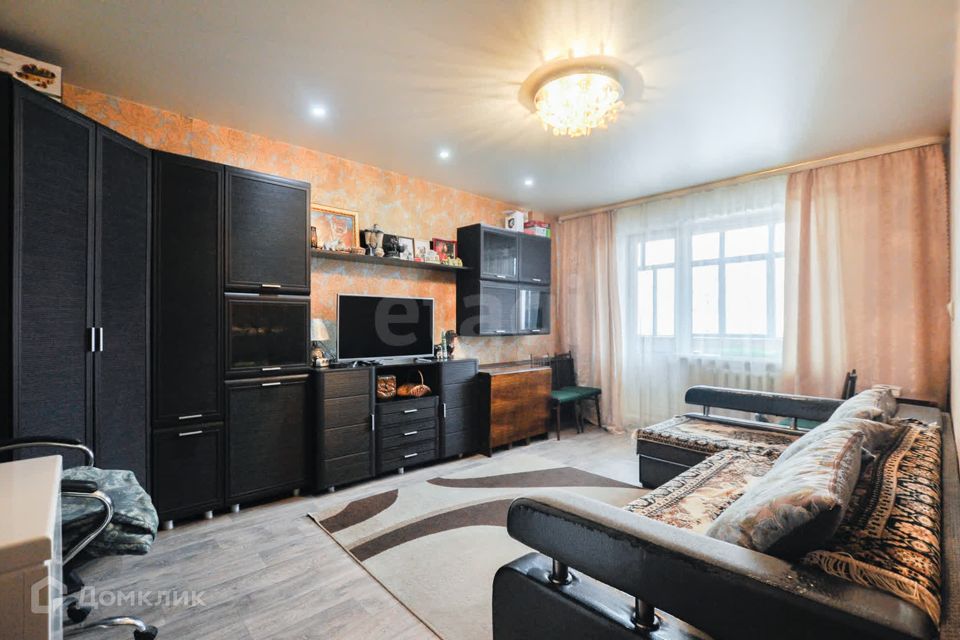 Продаётся 4-комнатная квартира, 79.8 м²