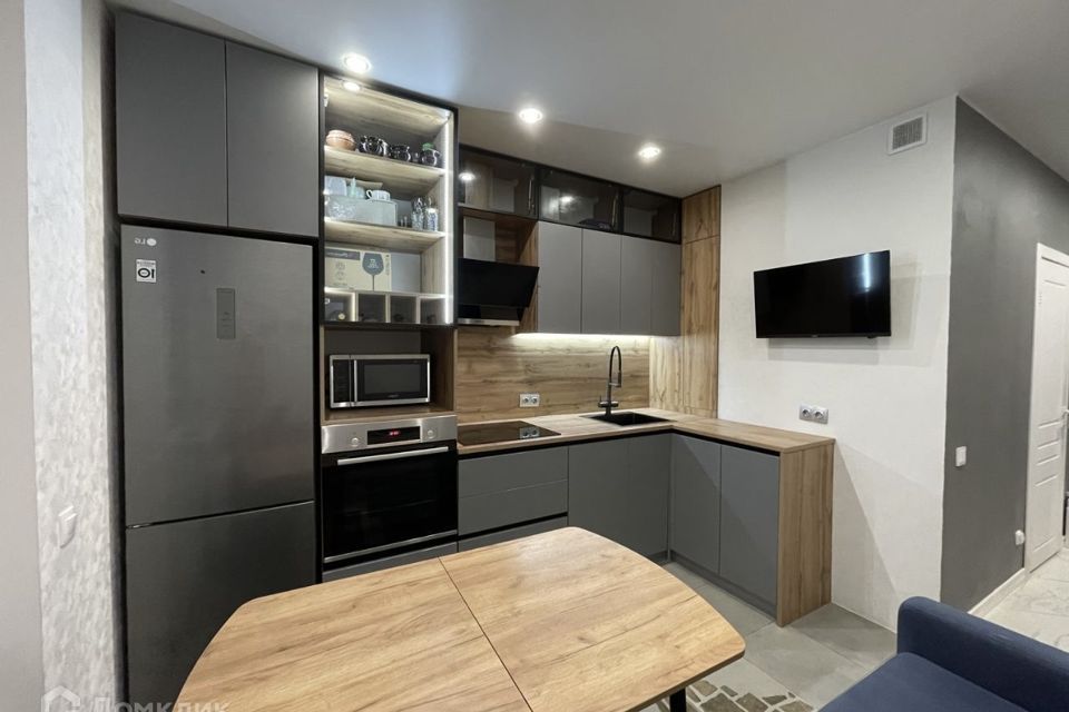 Продаётся 1-комнатная квартира, 40.9 м²