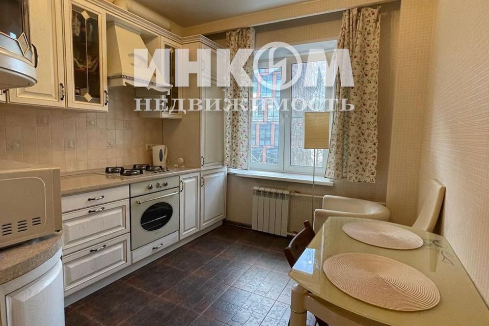 Продаётся 1-комнатная квартира, 35.4 м²