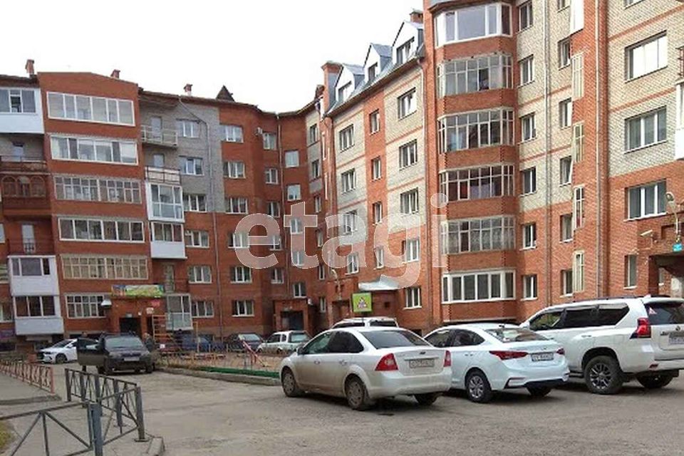 Продаётся 3-комнатная квартира, 83 м²
