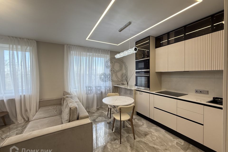 Продаётся 2-комнатная квартира, 61 м²