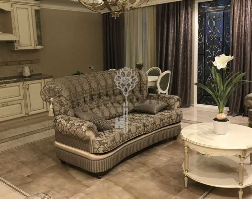 Продаётся 2-комнатная квартира, 74.7 м²