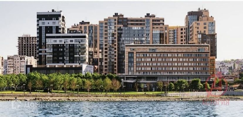 Продаётся 2-комнатная квартира, 126 м²