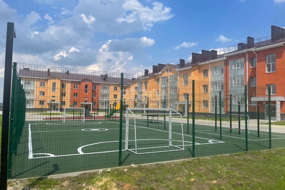 Продаётся 2-комнатная квартира, 52.35 м²