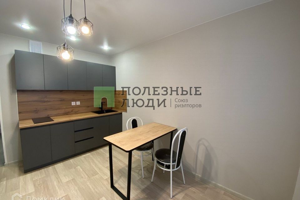Сдаётся 2-комнатная квартира, 38 м²