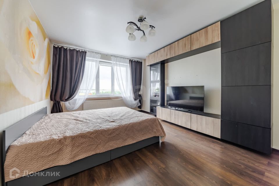 Продаётся 1-комнатная квартира, 42.2 м²