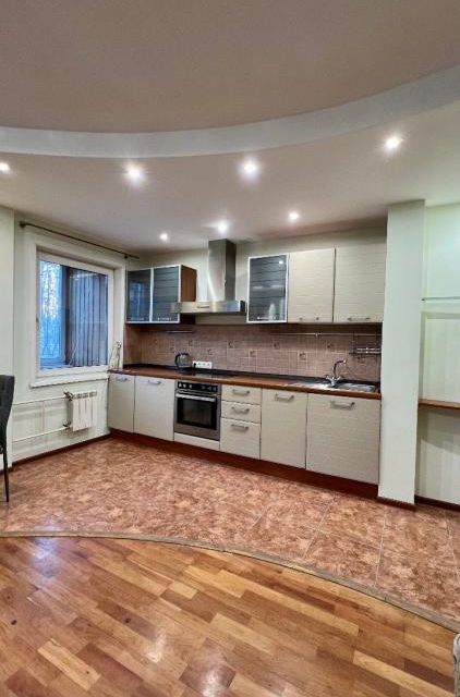 Продаётся 3-комнатная квартира, 68 м²