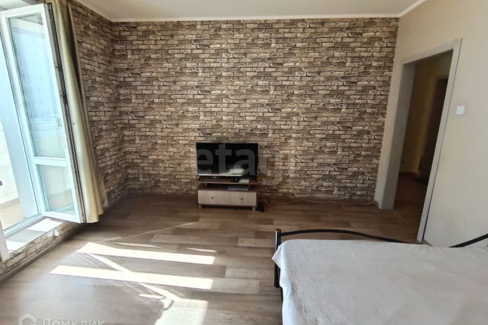 Продаётся 1-комнатная квартира, 40.3 м²