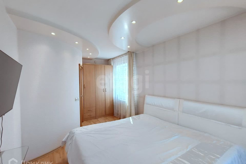 Продаётся 4-комнатная квартира, 71 м²