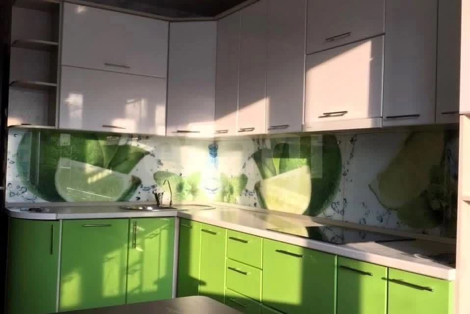 Сдаётся 1-комнатная квартира, 42 м²