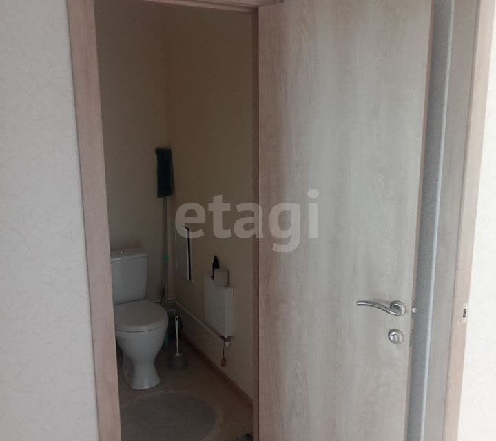 Продаётся 2-комнатная квартира, 57.8 м²