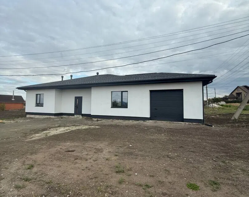 Продаётся 1-этажный дом, 140 м²