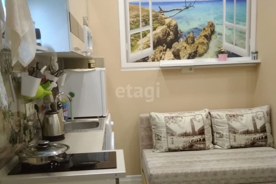 Продаётся 1-комнатная квартира, 18.3 м²