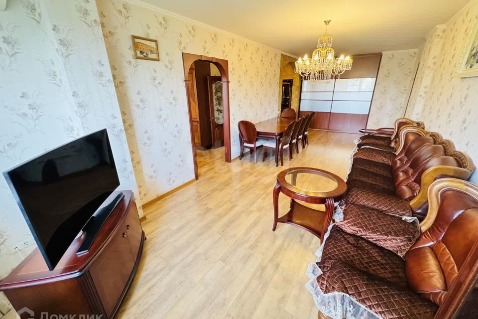 Продаётся 3-комнатная квартира, 95.1 м²