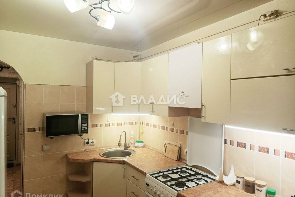 Продаётся 1-комнатная квартира, 37.3 м²