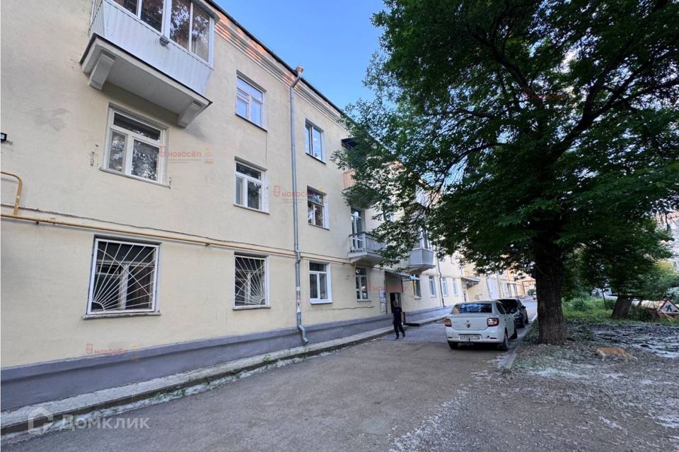 Продаётся комната в 3-комн. квартире, 13.4 м²