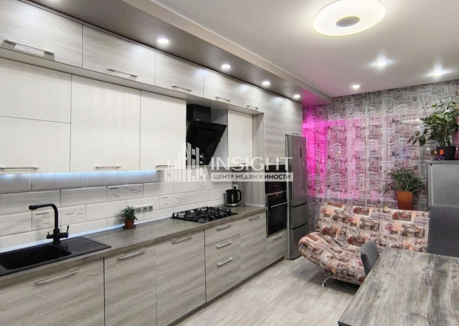 Продаётся 2-комнатная квартира, 74.3 м²