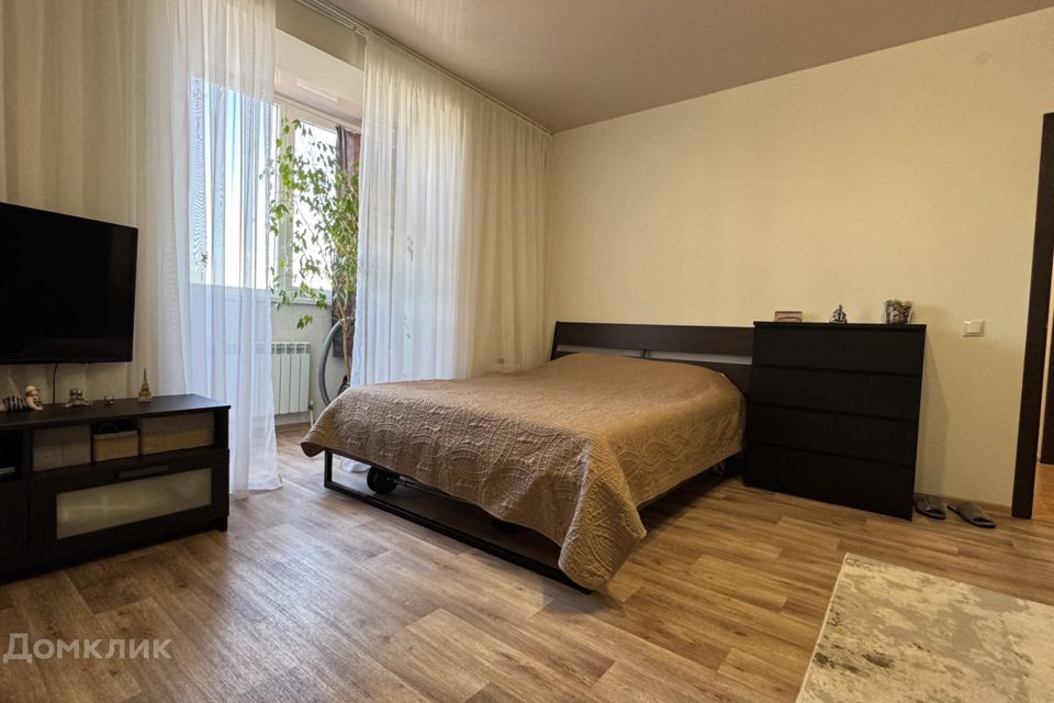 Продаётся 1-комнатная квартира, 38 м²