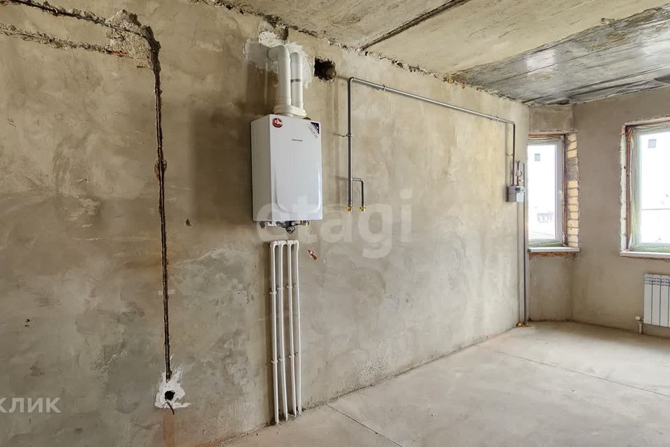 Продаётся 1-комнатная квартира, 38.4 м²