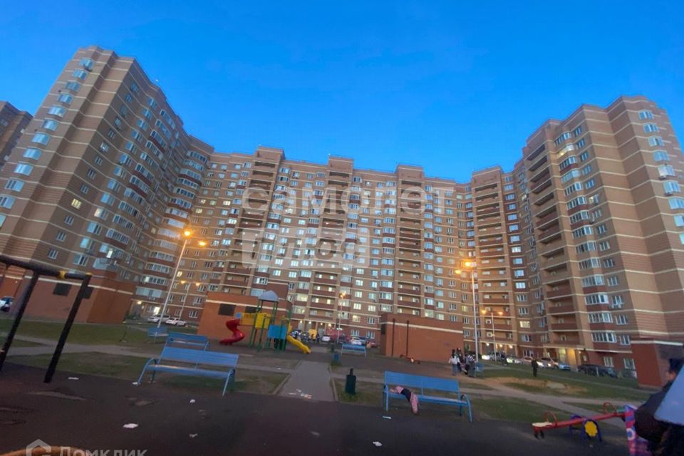 Продаётся 1-комнатная квартира, 51.2 м²