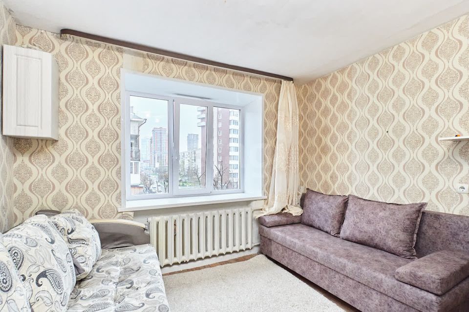 Продаётся комната в 1-комн. квартире, 13.5 м²