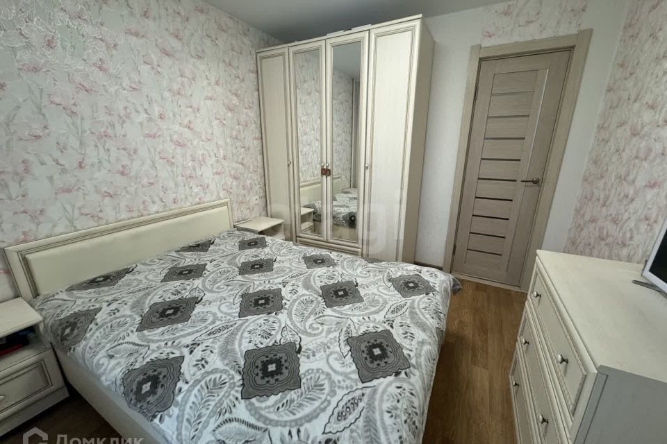 Продаётся 3-комнатная квартира, 54.5 м²