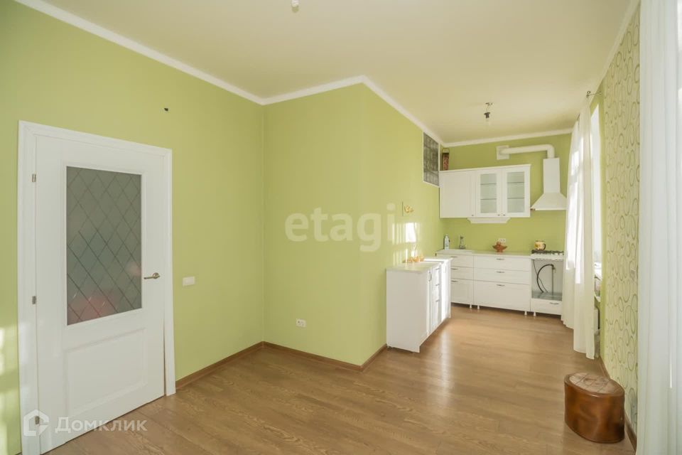 Продаётся 3-комнатная квартира, 60.5 м²