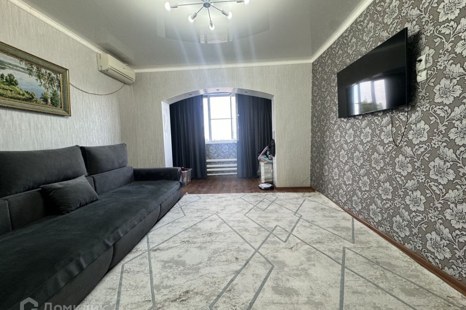Продаётся 4-комнатная квартира, 93 м²