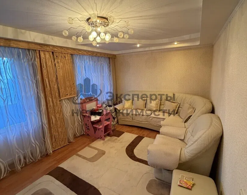 Продаётся 2-комнатная квартира, 56 м²