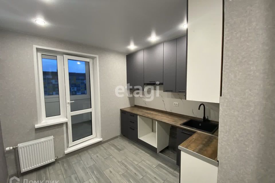Продаётся 1-комнатная квартира, 40.8 м²