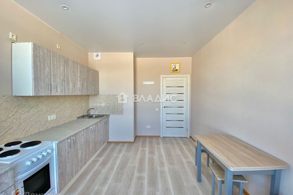 Продаётся 2-комнатная квартира, 61.7 м²
