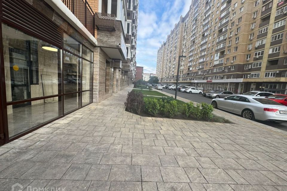 Продаётся 2-комнатная квартира, 72.6 м²