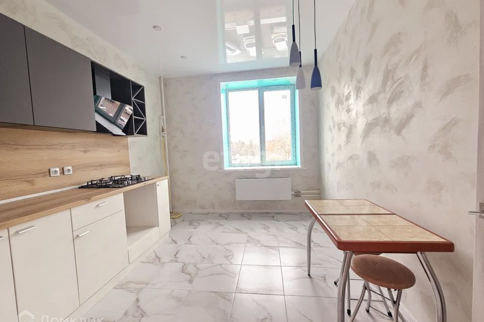 Продаётся 1-комнатная квартира, 39 м²