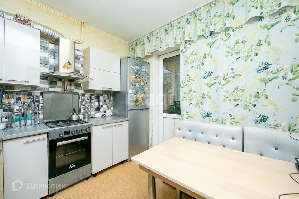 Продаётся 3-комнатная квартира, 63.9 м²
