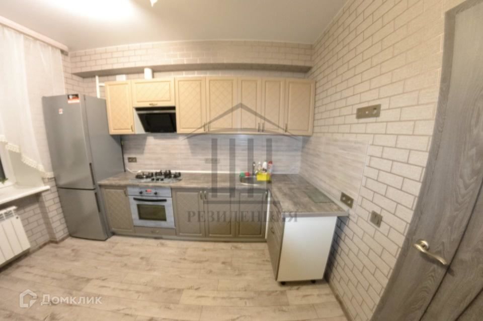 Сдаётся 2-комнатная квартира, 57.7 м²