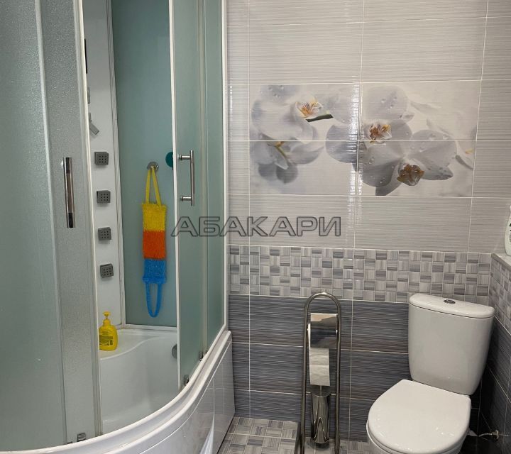Сдаётся 1-комнатная квартира, 42 м²
