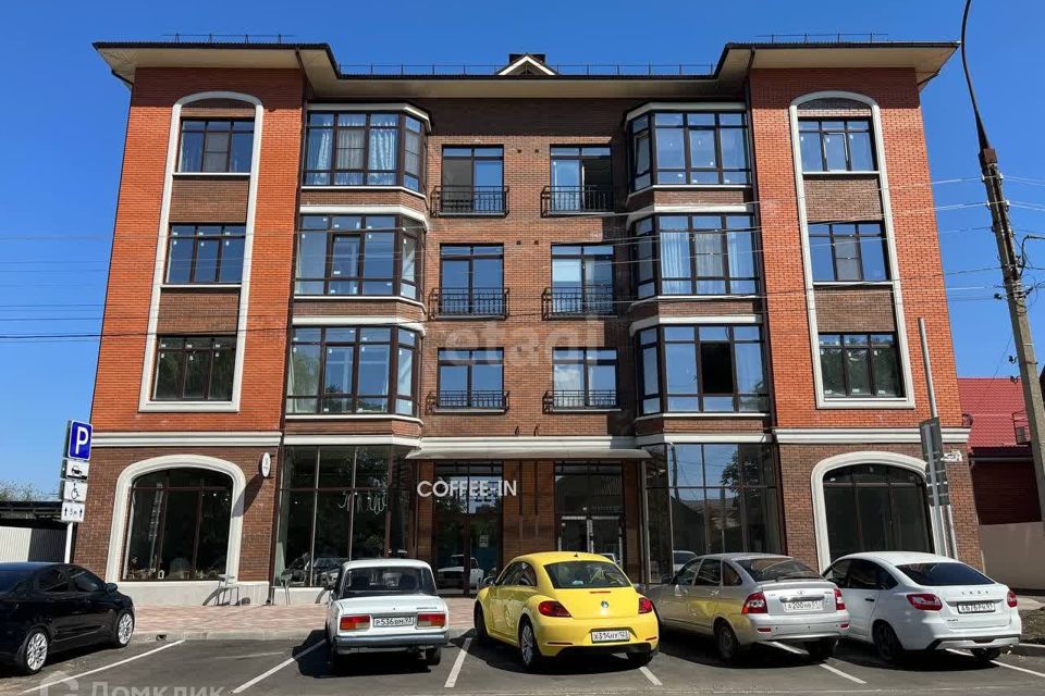 Продаётся 2-комнатная квартира, 56.5 м²