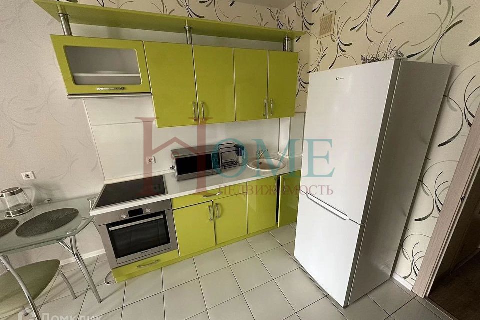 Сдаётся 1-комнатная квартира, 46 м²