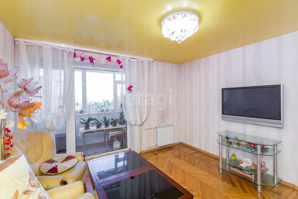 Продаётся 3-комнатная квартира, 63.4 м²