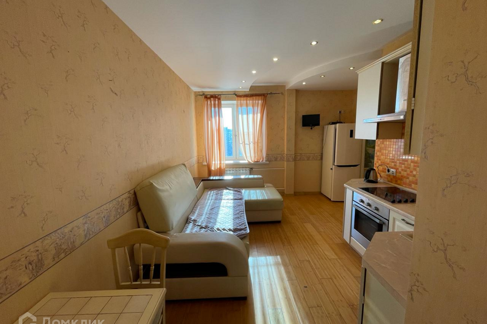 Сдаётся 1-комнатная квартира, 50.5 м²