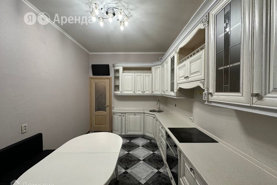 Сдаётся 2-комнатная квартира, 67 м²
