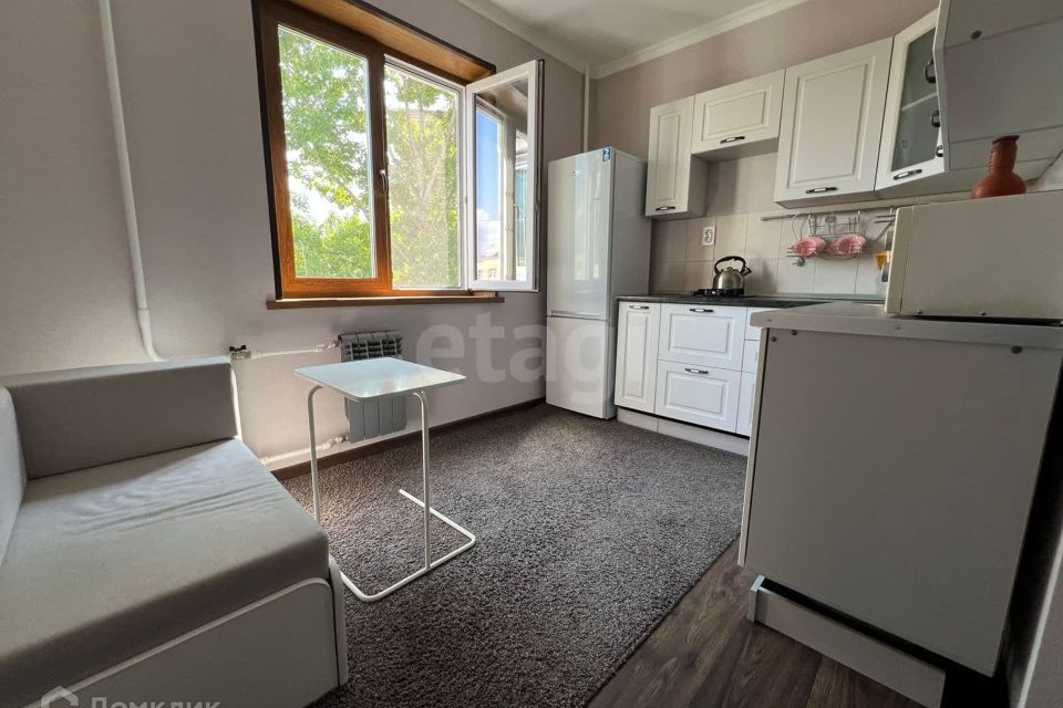 Продаётся 1-комнатная квартира, 38.7 м²