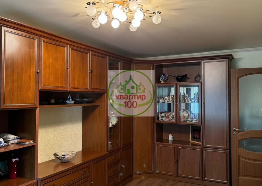 Продаётся 3-комнатная квартира, 70.1 м²