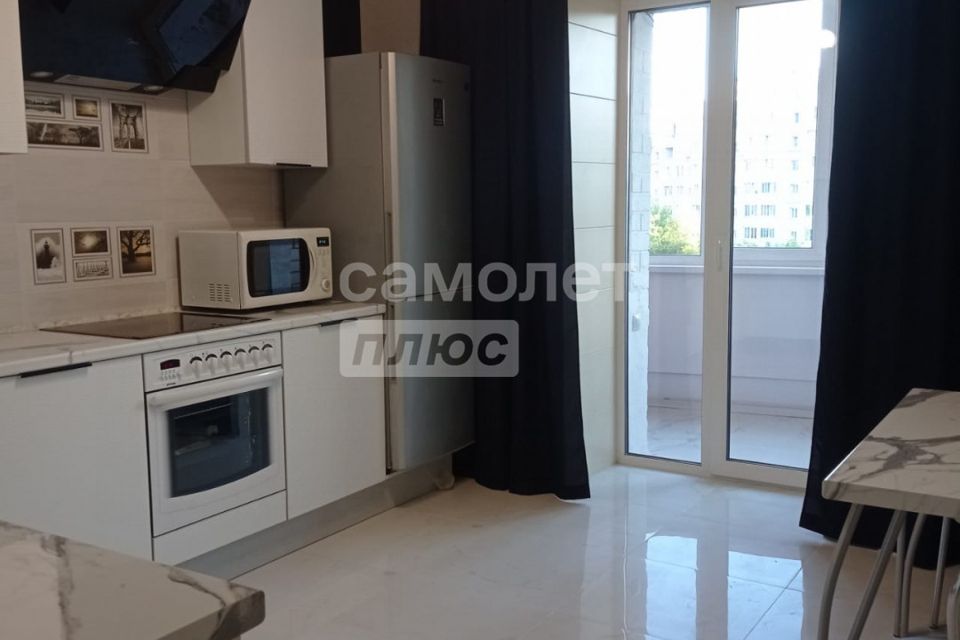 Сдаётся 1-комнатная квартира, 43 м²