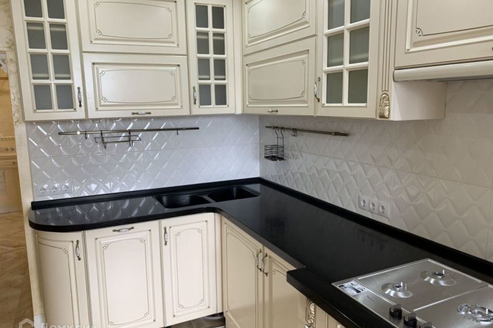 Продаётся 3-комнатная квартира, 103 м²